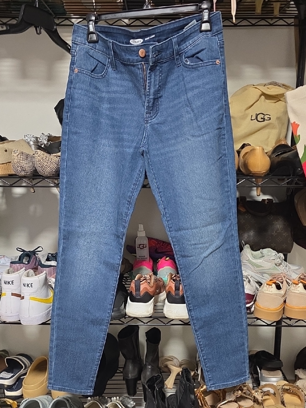 Old Navy Skinny Jeans in Medium Blue Wash